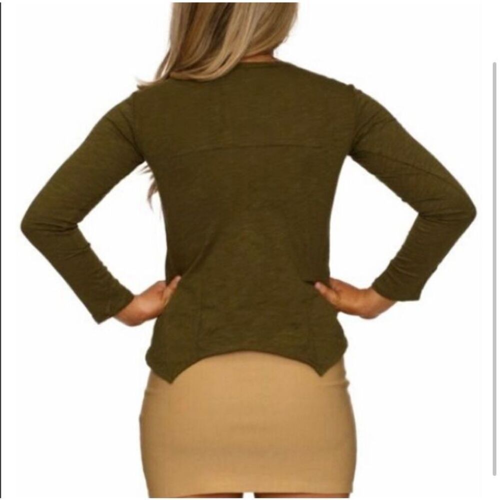 NEW Women's Mejane Olive Green Long Sleeve Top Sz Med Stay Chic and Cozy